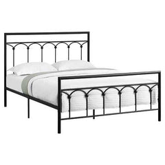 83.25" x 62.25" x 47.75" Black Metal Queen Size Bed
