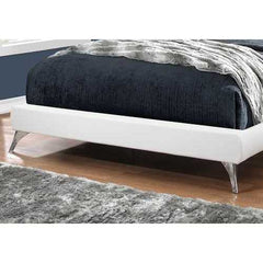 70.25" x 87.25" x 47.25" White Foam Solid Wood Leather Look Queen Size Bed