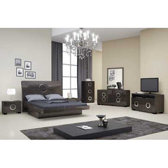84" X 87"  X 40" 4pc California King Modern Gray High Gloss Bedroom Set