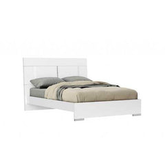 60" X 80" X 46" White Stainless Steel Queen Bed